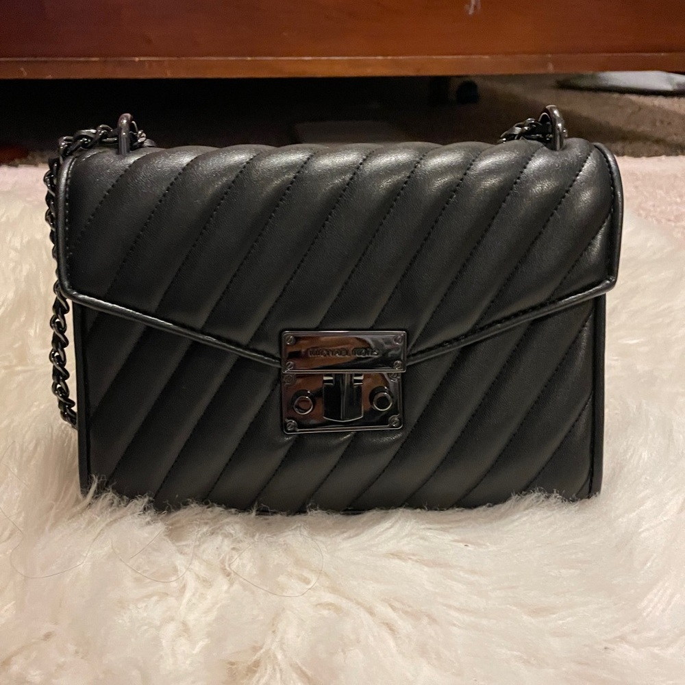 Michael Kors Medium Rose Quilted Purse